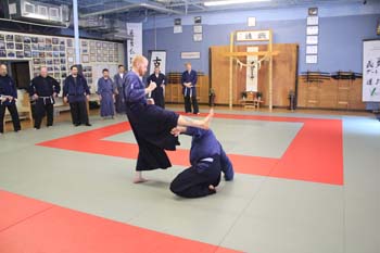 Shinken-Gata-Suwari-Gata-1