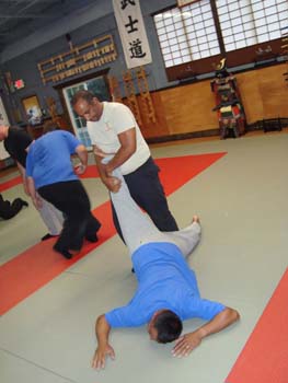 Attacking-the-Pelvis2