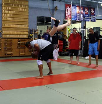 No-Gi-Training-Throw-2